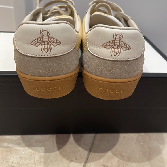 Gucci leather sneaker cream color - Picture 3 of 4